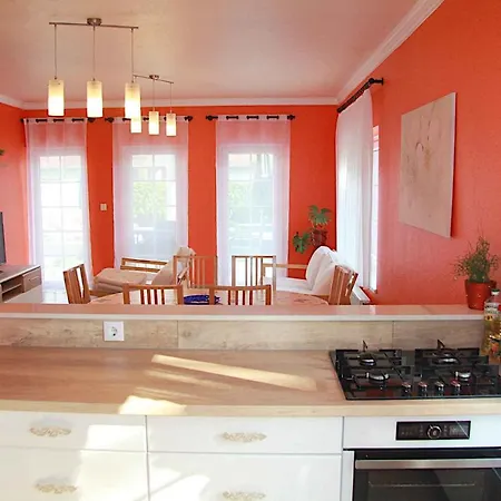 In - Balaton 37014 Holiday home *